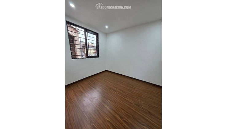 NHÀ THÔNG PHỐ HÀO NAM 45m2 x 5T_2 MẶT THOÁNG_CÁCH Ô TÔ TRÁNH 30M_VỀ Ở NGAY, hơn 8 tỷ